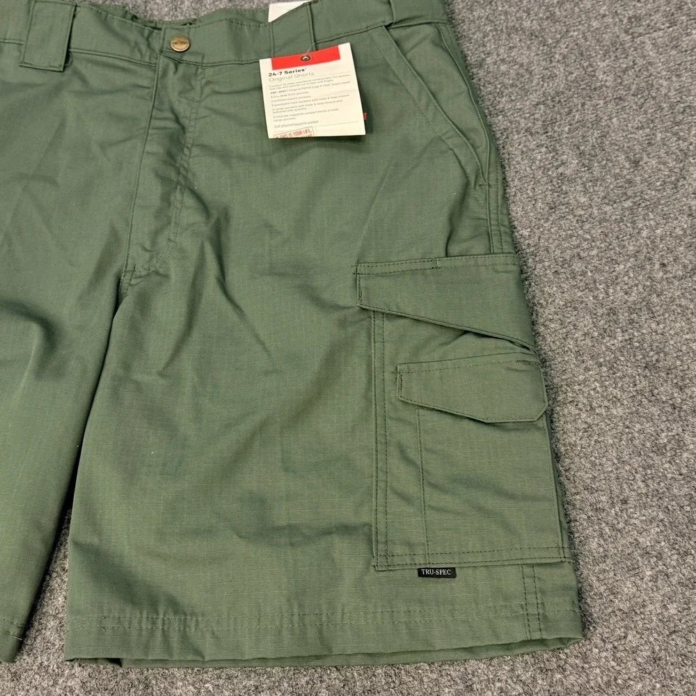 TRUE SPEC 24-7 Series Men's Sz 38 Tactical Cargo Shorts Green NWT
